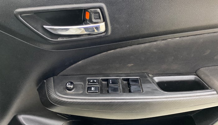 2020 Maruti Swift VXI AMT, Petrol, Automatic, 36,637 km, Driver Side Door Panels Control