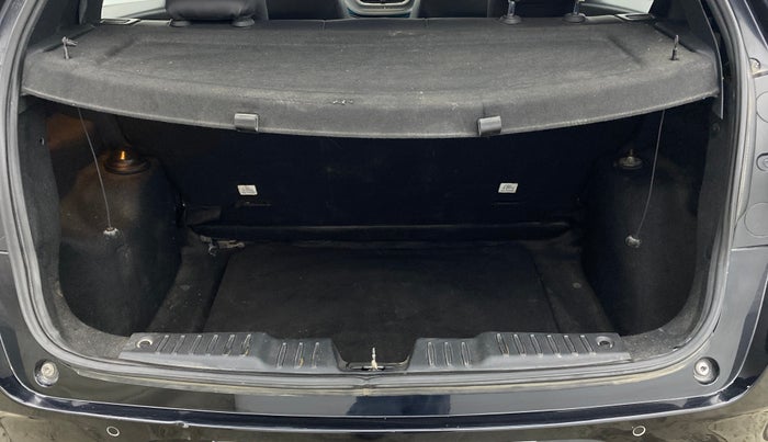 2022 Tata ALTROZ XZ PLUS PETROL DARK EDITION, Petrol, Manual, 38,738 km, Boot Inside