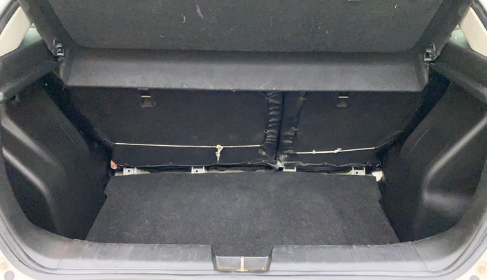 2019 Toyota Glanza V CVT, Petrol, Automatic, 38,278 km, Boot Inside