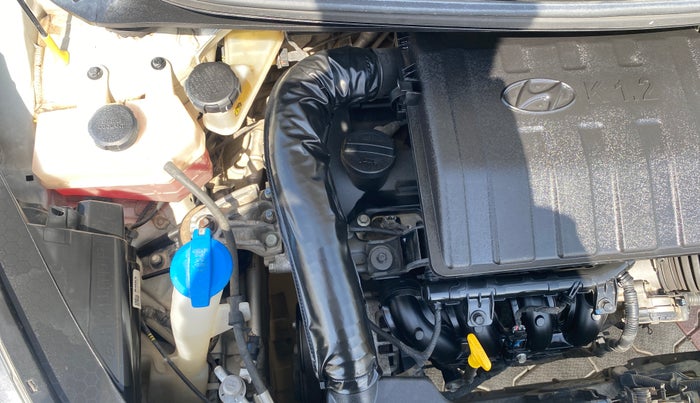 2022 Hyundai AURA SX 1.2, Petrol, Manual, 51,185 km, Engine View - Right