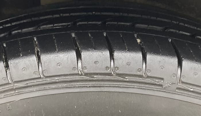 2021 KIA SELTOS GTX PLUS DCT 1.4 PETROL, Petrol, Automatic, 21,886 km, Right Rear Tyre Tread