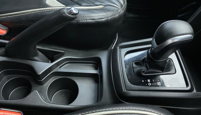 2019 Maruti Vitara Brezza ZDI+ DUAL TONE AMT, Diesel, Automatic, 37,597 km, Gear Lever