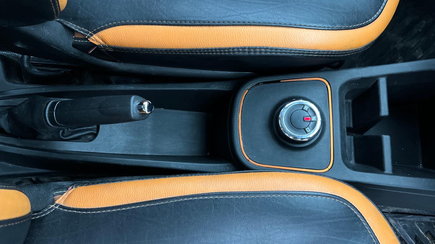 2020 Renault Kwid CLIMBER 1.0 AMT (O), CNG, Automatic, 72,002 km, Gear Lever