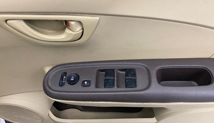 2013 Honda Brio S MT, Petrol, Manual, 97,701 km, Driver Side Door Panels Control