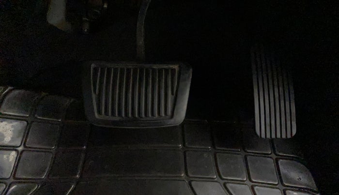 2019 Hyundai Verna 1.6 CRDI SX (O) AT, Diesel, Automatic, 59,987 km, Pedals