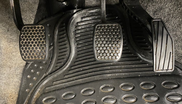 2018 Maruti Alto K10 VXI, Petrol, Manual, 57,895 km, Pedals