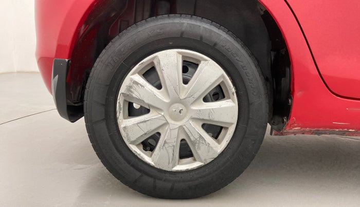 2015 Maruti Swift LDI, Diesel, Manual, 79,359 km, Right Rear Wheel