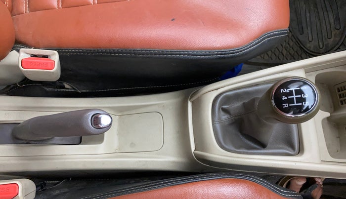 2021 Maruti Ertiga VXI SHVS, Petrol, Manual, 93,959 km, Gear Lever