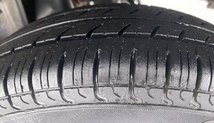 2019 Maruti Alto 800 LXI, Petrol, Manual, 14,519 km, Left Rear Tyre Tread