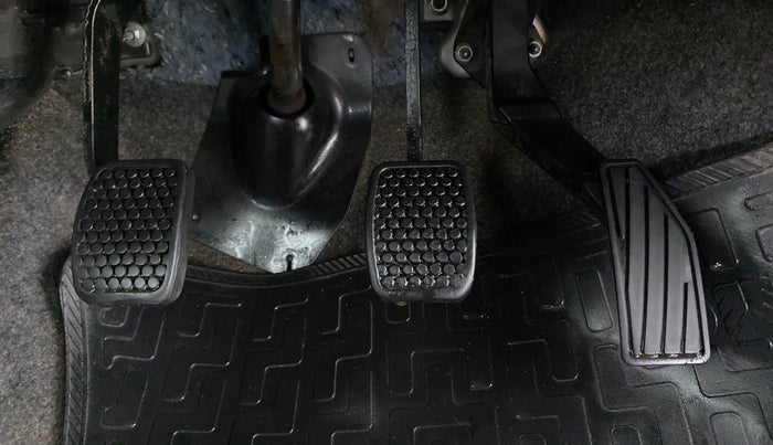 2019 Maruti Alto 800 LXI, Petrol, Manual, 14,519 km, Pedals