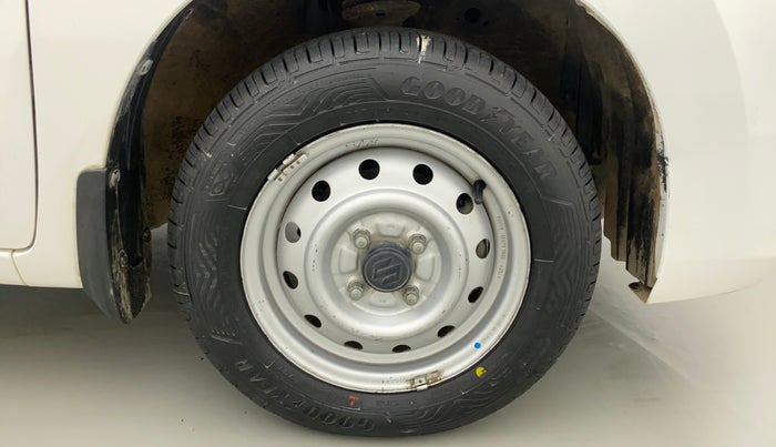 2017 Maruti Wagon R 1.0 LXI CNG (O), CNG, Manual, 40,714 km, Right Front Wheel