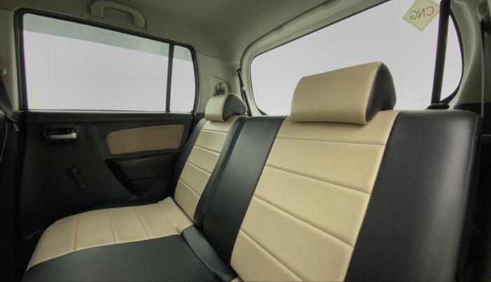 2017 Maruti Wagon R 1.0 LXI CNG (O), CNG, Manual, 40,714 km, Right Side Rear Door Cabin
