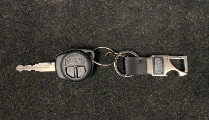 2017 Maruti Baleno DELTA PETROL 1.2, Petrol, Manual, 84,684 km, Key Close Up