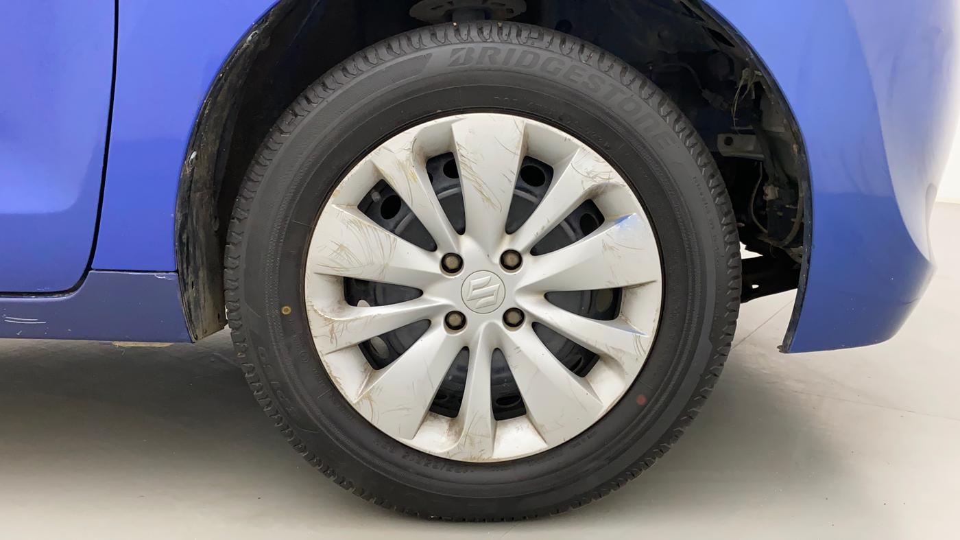 2017 Maruti Baleno DELTA PETROL 1.2, Petrol, Manual, 84,684 km, Right Front Wheel
