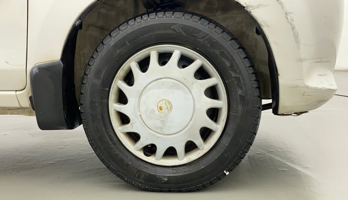 2014 Maruti Alto 800 LXI CNG, CNG, Manual, 1,11,635 km, Right Front Wheel