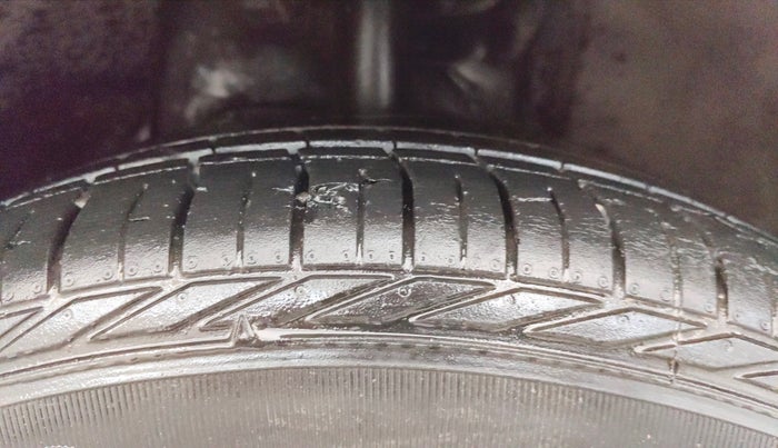 2021 Tata NEXON XZA PLUS (O) PETROL, Petrol, Automatic, 46,824 km, Right Front Tyre Tread