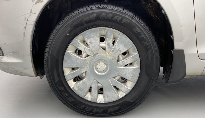 2015 Maruti Swift Dzire LXI, Petrol, Manual, 33,767 km, Left Front Wheel
