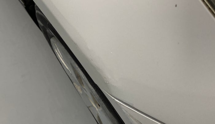 2015 Maruti Swift Dzire LXI, Petrol, Manual, 33,767 km, Right fender - Slightly dented