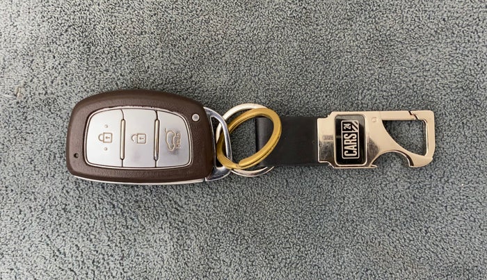 2019 Hyundai Creta SX (O) EXECUTIVE 1.6 PETROL, Petrol, Manual, 48,476 km, Key Close Up