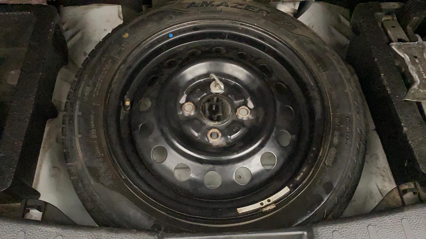 2016 Maruti Wagon R 1.0 VXI AMT, Petrol, Automatic, 65,129 km, Spare Tyre