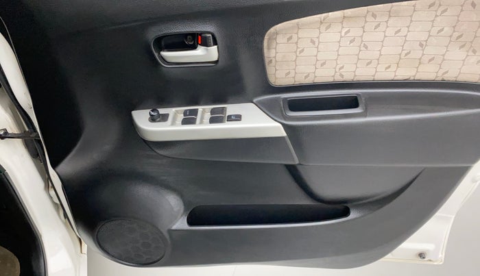 2016 Maruti Wagon R 1.0 VXI AMT, Petrol, Automatic, 65,129 km, Driver Side Door Panels Control