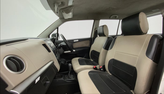 2016 Maruti Wagon R 1.0 VXI AMT, Petrol, Automatic, 65,129 km, Right Side Front Door Cabin