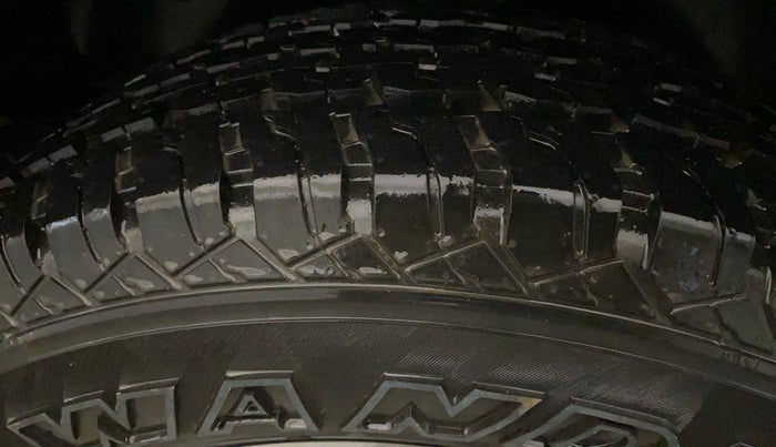 2021 Mahindra Thar LX PETROL HT 4WD AT, Petrol, Automatic, 55,622 km, Left Rear Tyre Tread