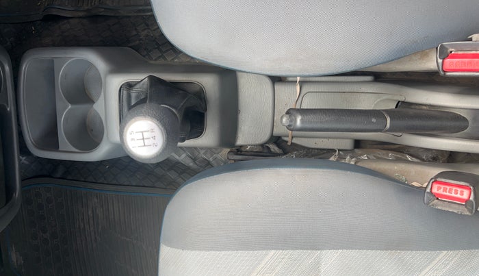 2013 Maruti Alto K10 VXI, Petrol, Manual, 41,838 km, Gear Lever