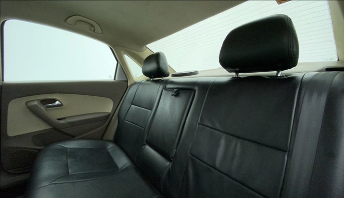 2013 Skoda Rapid AMBITION 1.6 TDI CR MT, Diesel, Manual, 77,104 km, Right Side Rear Door Cabin