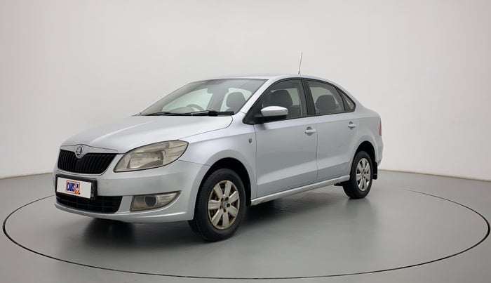 2013 Skoda Rapid AMBITION 1.6 TDI CR MT, Diesel, Manual, 77,104 km, Left Front Diagonal