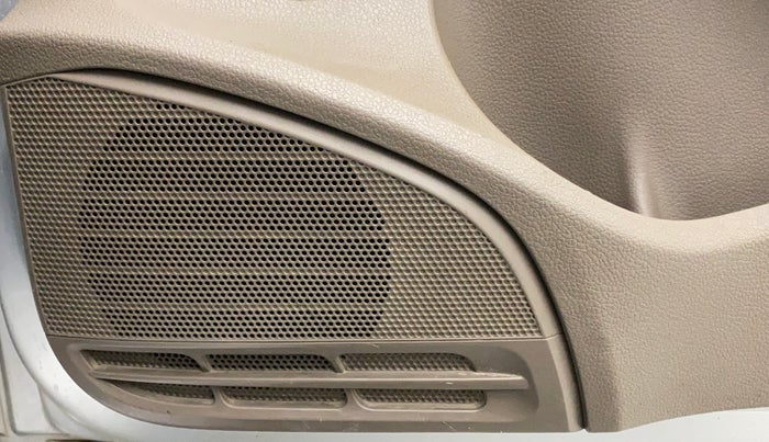 2013 Skoda Rapid AMBITION 1.6 TDI CR MT, Diesel, Manual, 77,104 km, Speaker