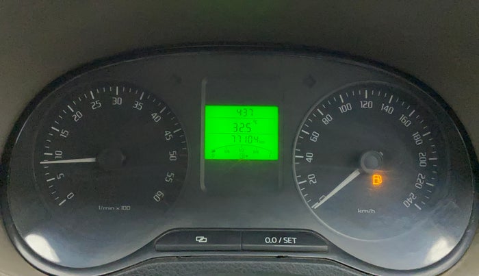 2013 Skoda Rapid AMBITION 1.6 TDI CR MT, Diesel, Manual, 77,104 km, Odometer Image