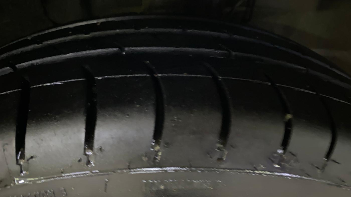 2022 Tata TIGOR XZ PETROL, CNG, Manual, 45,689 km, Right Front Tyre Tread