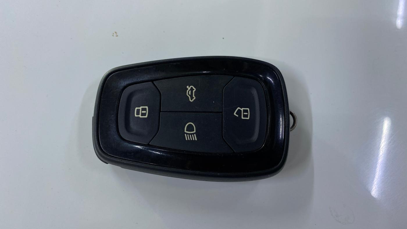 2022 Tata TIGOR XZ PETROL, CNG, Manual, 45,689 km, Key Close Up
