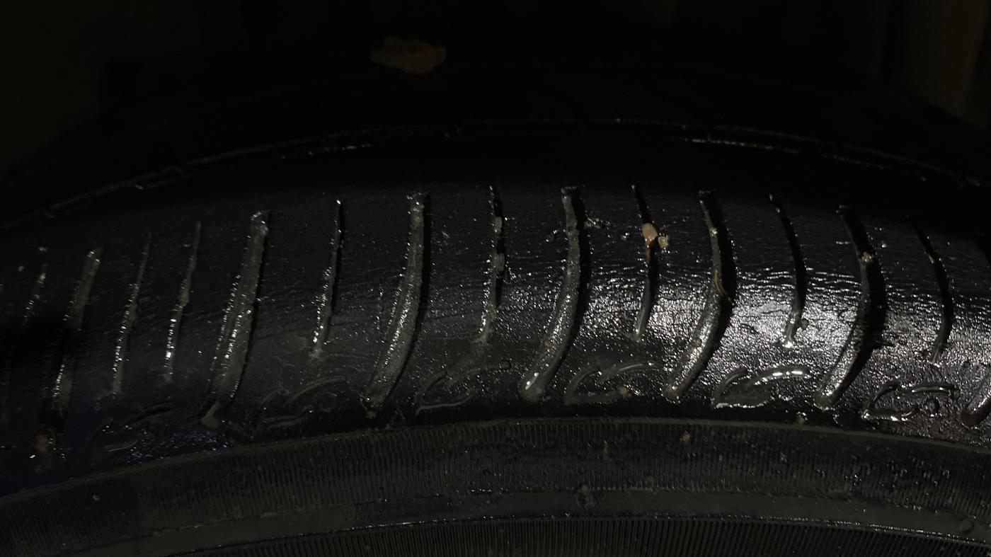 2022 Tata TIGOR XZ PETROL, CNG, Manual, 45,689 km, Left Rear Tyre Tread
