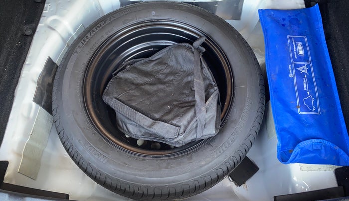 2024 Tata NEXON Smart Plus 1.2 Revotron 6 AMT, Petrol, Automatic, 14,400 km, Spare Tyre