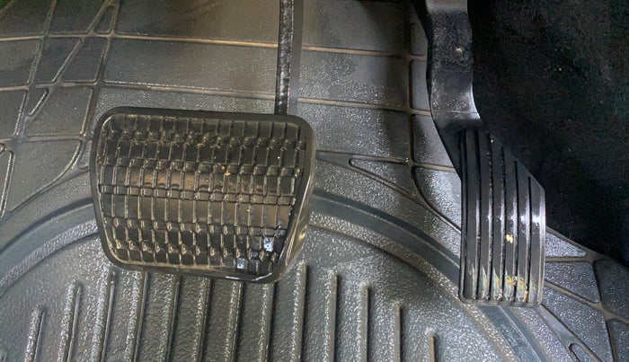 2024 Tata NEXON Smart Plus 1.2 Revotron 6 AMT, Petrol, Automatic, 14,400 km, Pedals