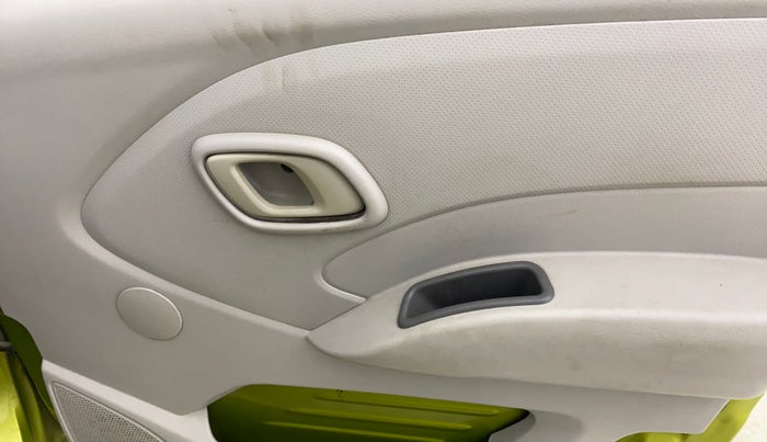 2016 Datsun Redi Go S, Petrol, Manual, 63,222 km, Driver Side Door Panels Control