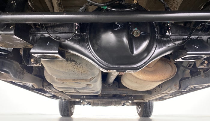 2016 Mahindra TUV300 T8, Diesel, Manual, 76,125 km, Rear Underbody