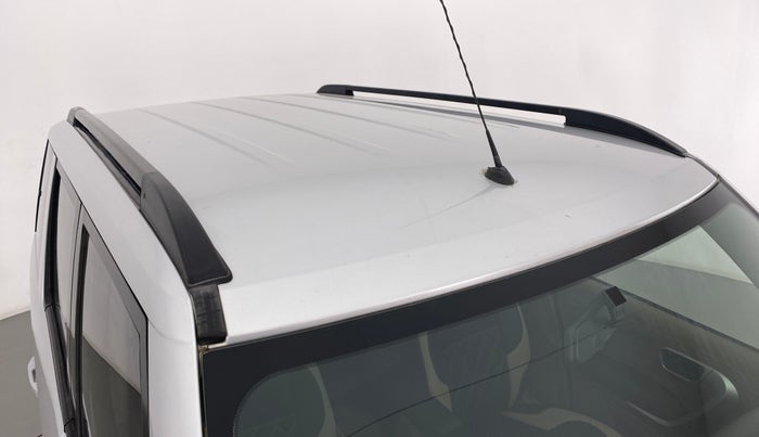 2016 Mahindra TUV300 T8, Diesel, Manual, 76,125 km, Roof