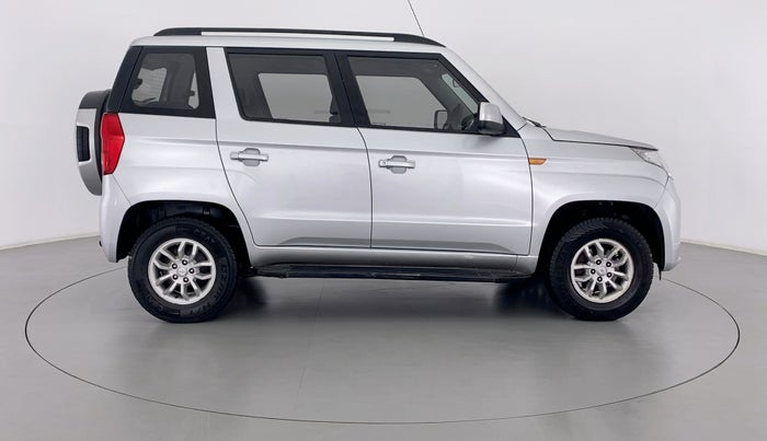 2016 Mahindra TUV300 T8, Diesel, Manual, 76,125 km, Right Side View
