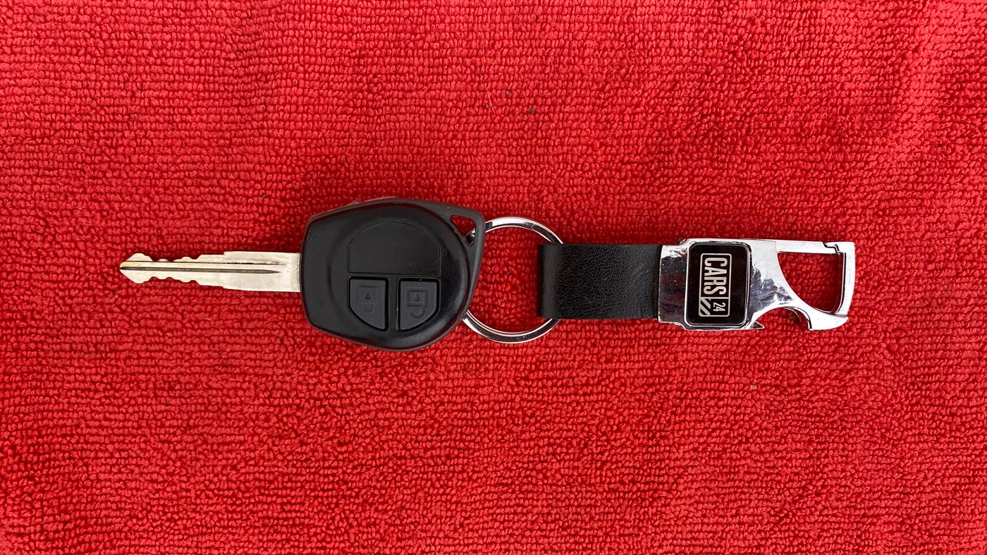 2015 Maruti Swift VDI ABS, Diesel, Manual, 58,522 km, Key Close Up