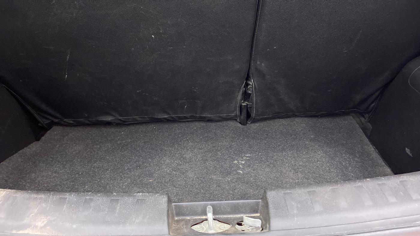 2015 Maruti Swift VDI ABS, Diesel, Manual, 58,522 km, Boot Inside
