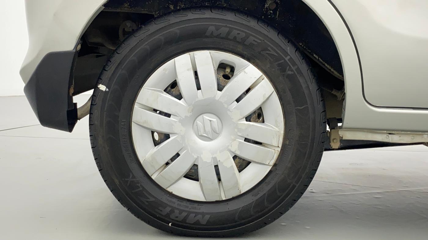 2018 Maruti Alto 800 LXI, CNG, Manual, 36,164 km, Right Rear Wheel