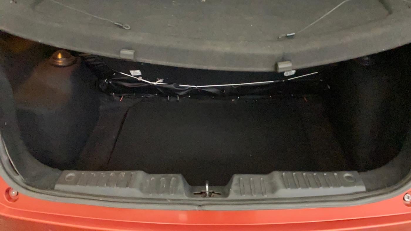 2020 Tata ALTROZ XZ PETROL, Petrol, Manual, 1,04,871 km, Boot Inside