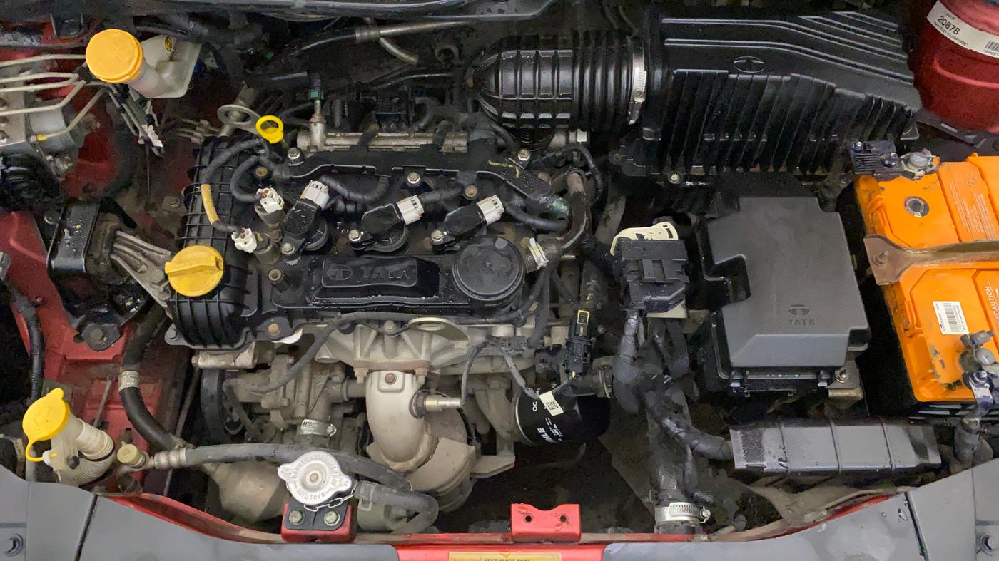 2020 Tata ALTROZ XZ PETROL, Petrol, Manual, 1,04,871 km, Engine View