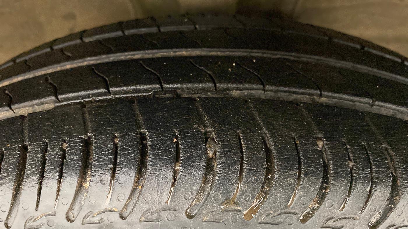 2020 Maruti S PRESSO VXI PLUS, Petrol, Manual, 29,044 km, Right Front Tyre Tread
