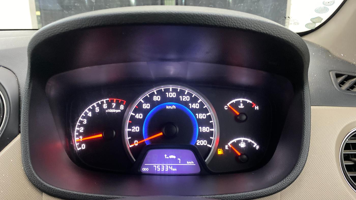 2017 Hyundai Grand i10 SPORTZ 1.2 KAPPA VTVT, CNG, Manual, 75,325 km, Odometer Image