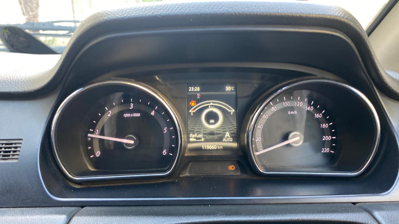 2016 Tata Hexa XT 4X2 6 STR, Diesel, Manual, 1,19,660 km, Odometer Image