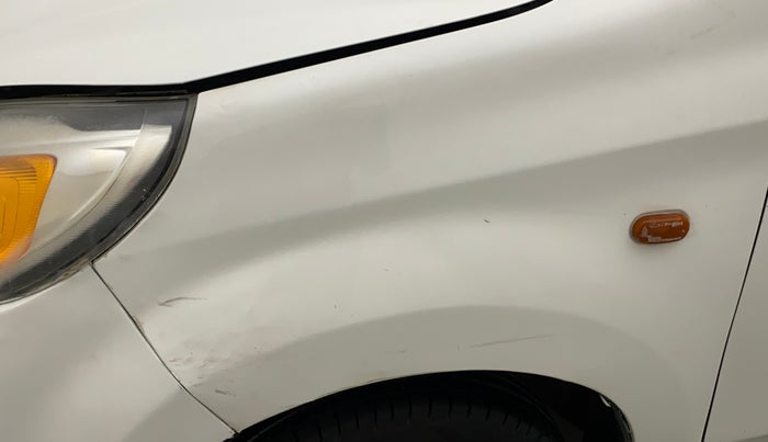 2017 Maruti Alto 800 LXI CNG, CNG, Manual, 72,370 km, Left fender - Minor scratches